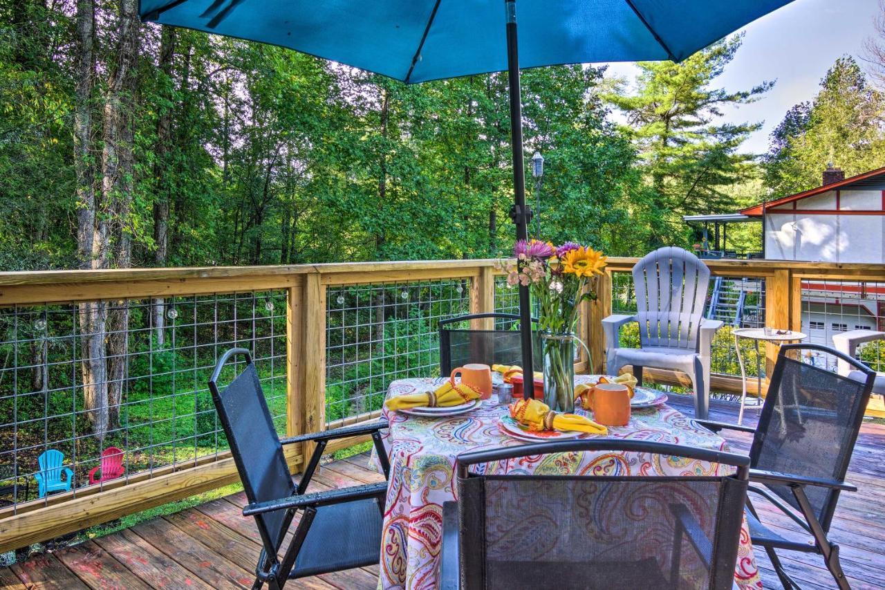 Shaw Creek Cottage With Fire Pit And Forest Views Hendersonville Exteriér fotografie